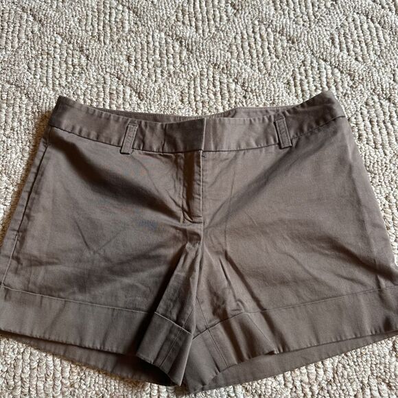 Womens Express  Cuffed Chino Shorts Size 4 -‎ EUC - Taupe - Picture 1 of 3